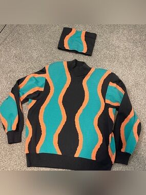 St. John Black Teal and Orange Wavy Turtleneck Sweater